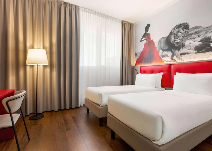 Amedia Milan, Trademark Collection By Wyndham Hotel 4*